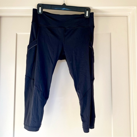 Lululemon capri black leggings size 6 - Picture 1 of 5